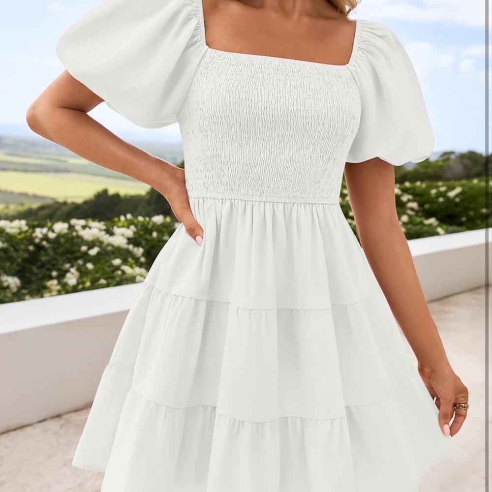 Elegant White Puff Sleeve Dress